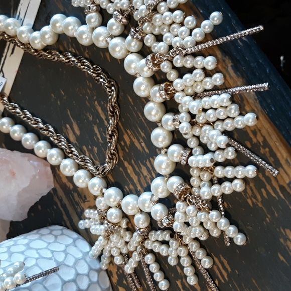 Belle Badgley Mischka Bridal necklace earrings set NWT $166 - Picture 6 of 7